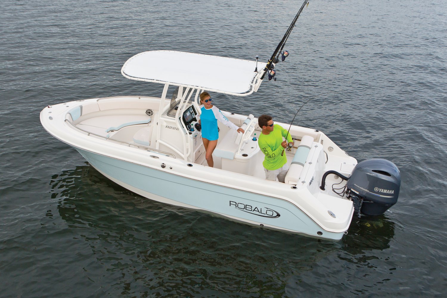 Robalo R222